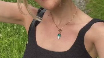 Public Nude Selfie &#8211; Nude Holiday